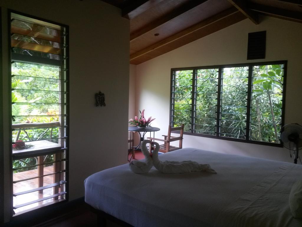 Salt Lake Lodge Savusavu Szoba fotó